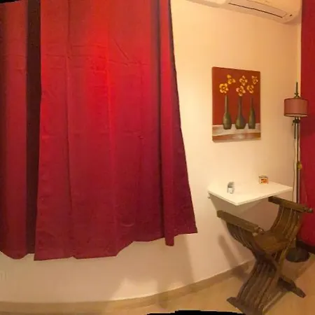 Appartamento Indipendenza *